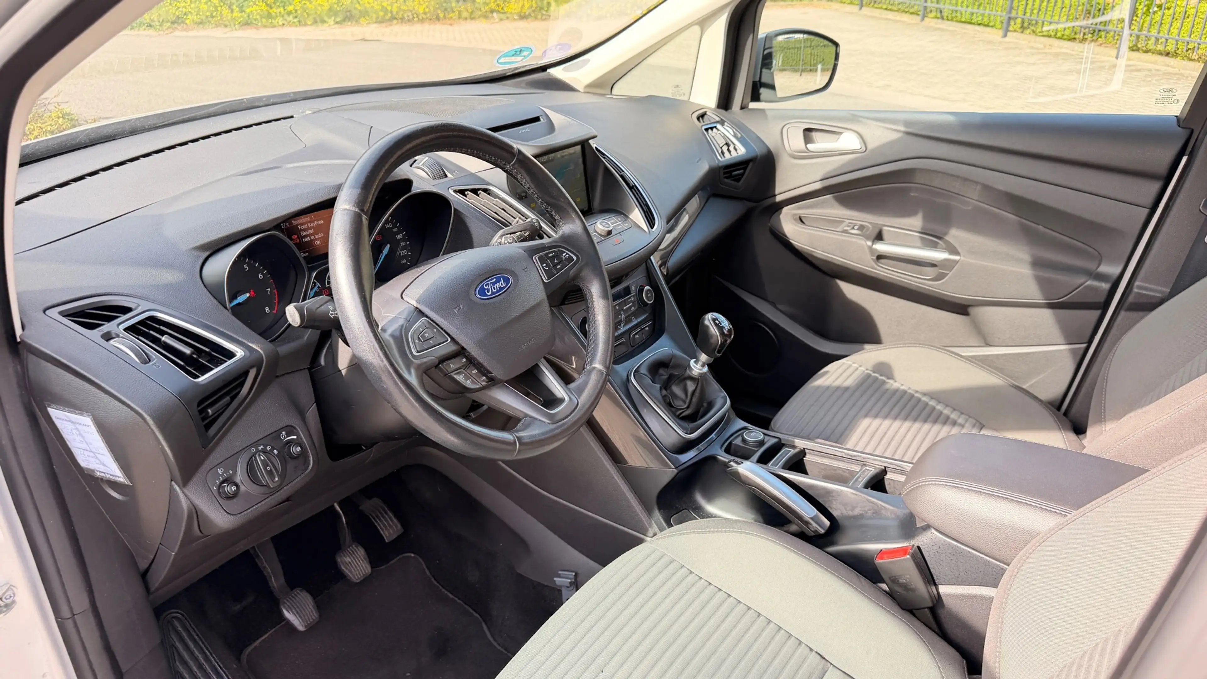 Ford Grand C-Max 1.0 Titanium 2X SCHUIFDEUR PANORAMADAK NAVIGATIE C — photo 11