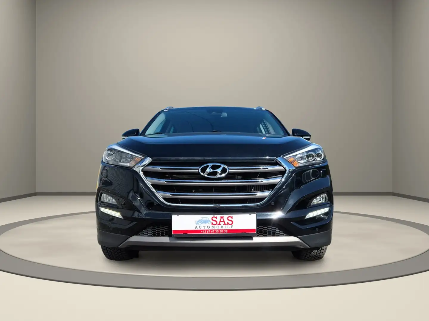 Hyundai TUCSON Style 4WD Schwarz - 2