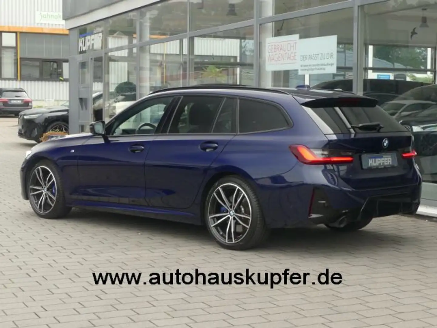 BMW 320 d xDrive Tou M Sportpak.ACC°Pano-AdLED°Sthzg Blau - 2