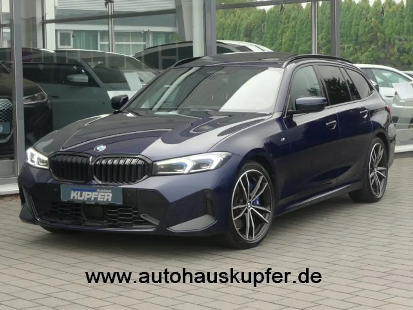 BMW 320 d xDrive Tou M Sportpak.ACC°Pano-AdLED°Sthzg Blau - 1