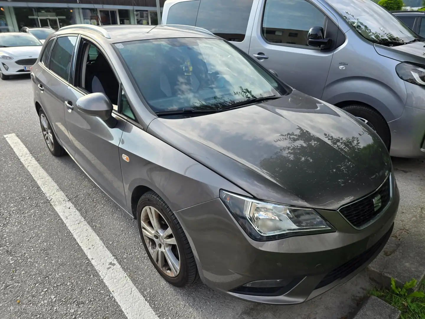SEAT Ibiza Ibiza ST Chili Silber - 1
