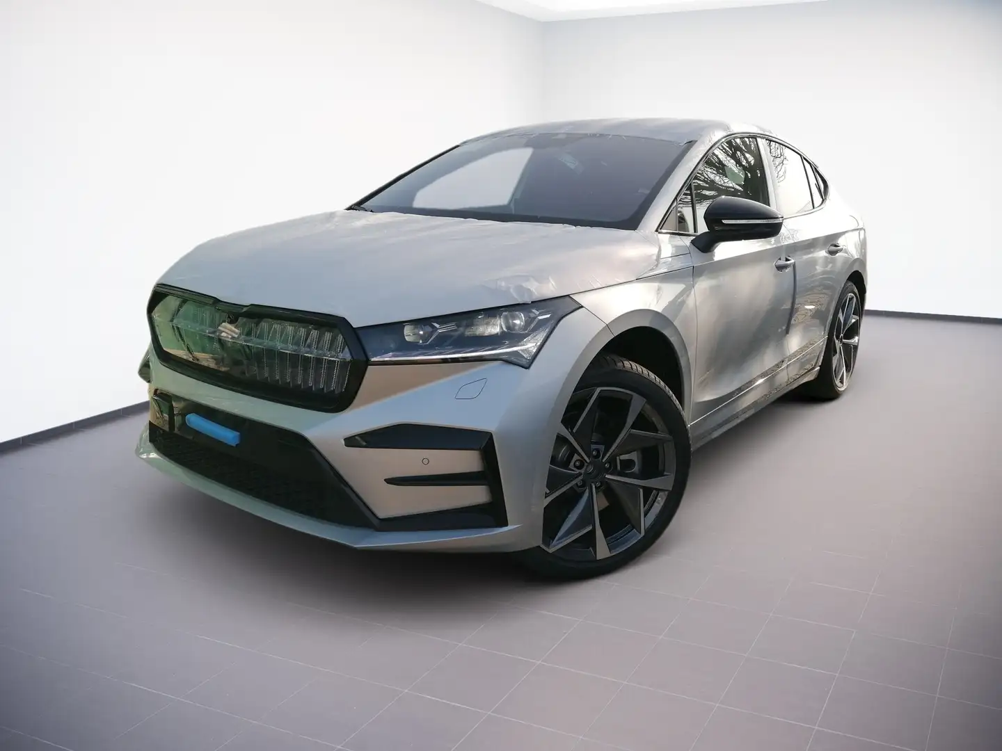 Skoda Enyaq Coupé RS Suite CRYSTAL.HUD.PANO.WÄRME-P.AHK.MATRIX Silber - 2