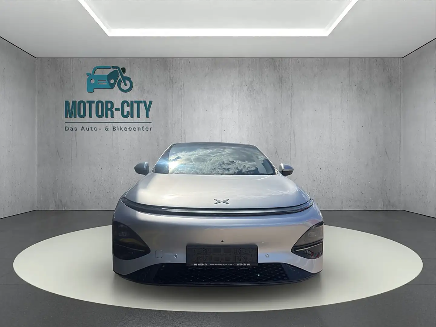 Xpeng G6 Performance AWD Silber - 2