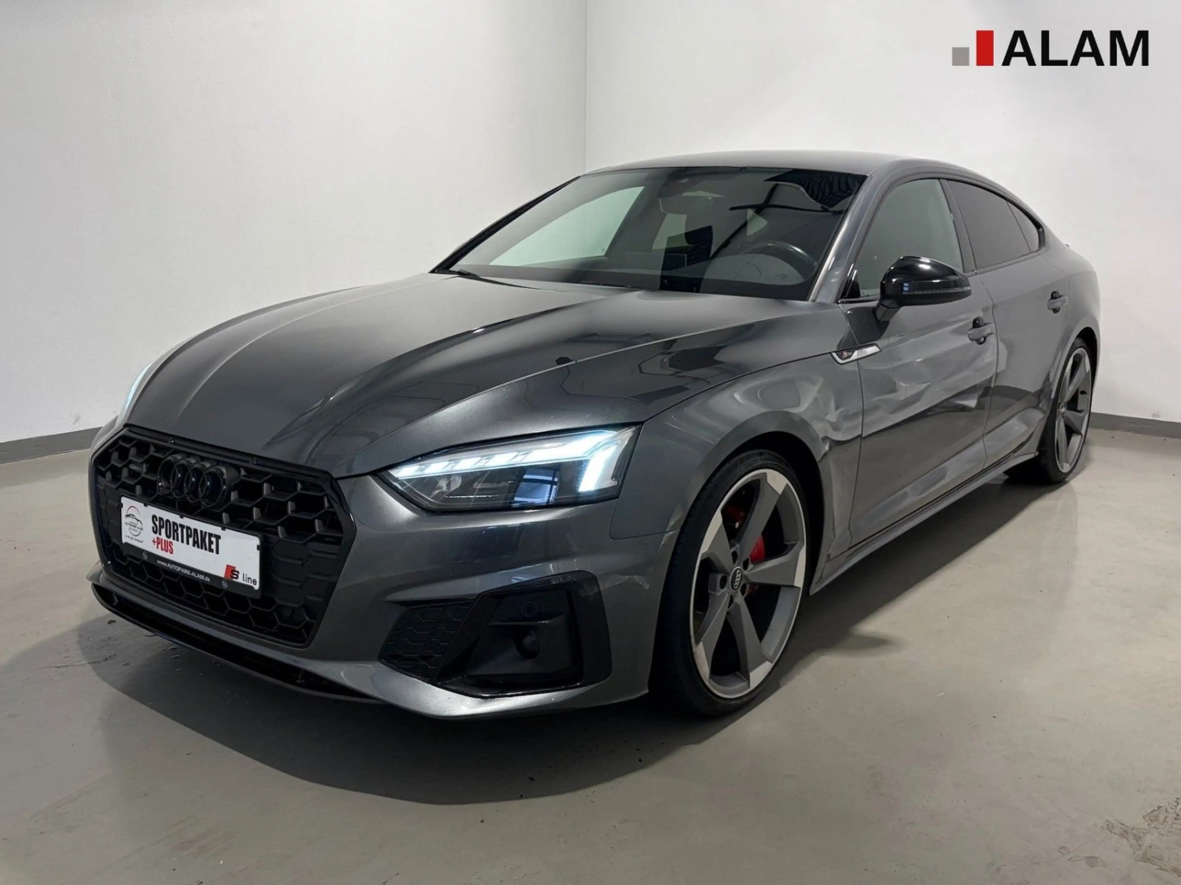 Audi A5 SB 40 TDI quattro edition one S-Line S-tronic — photo 2
