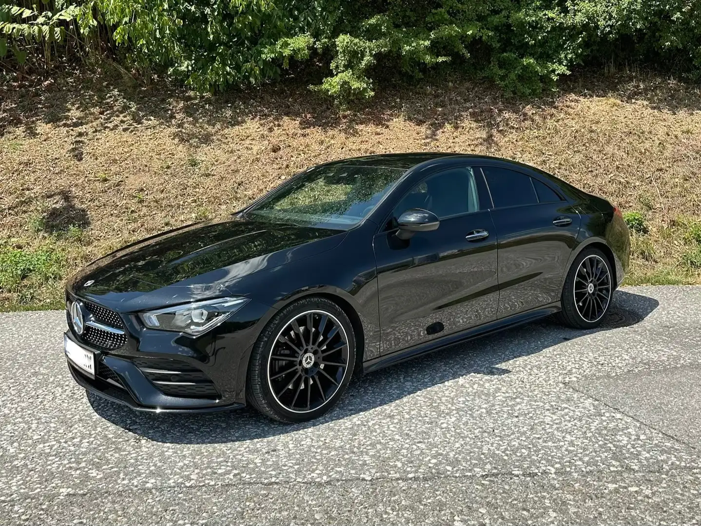 Mercedes-Benz CLA 200 CLA 200 d Aut. Schwarz - 1