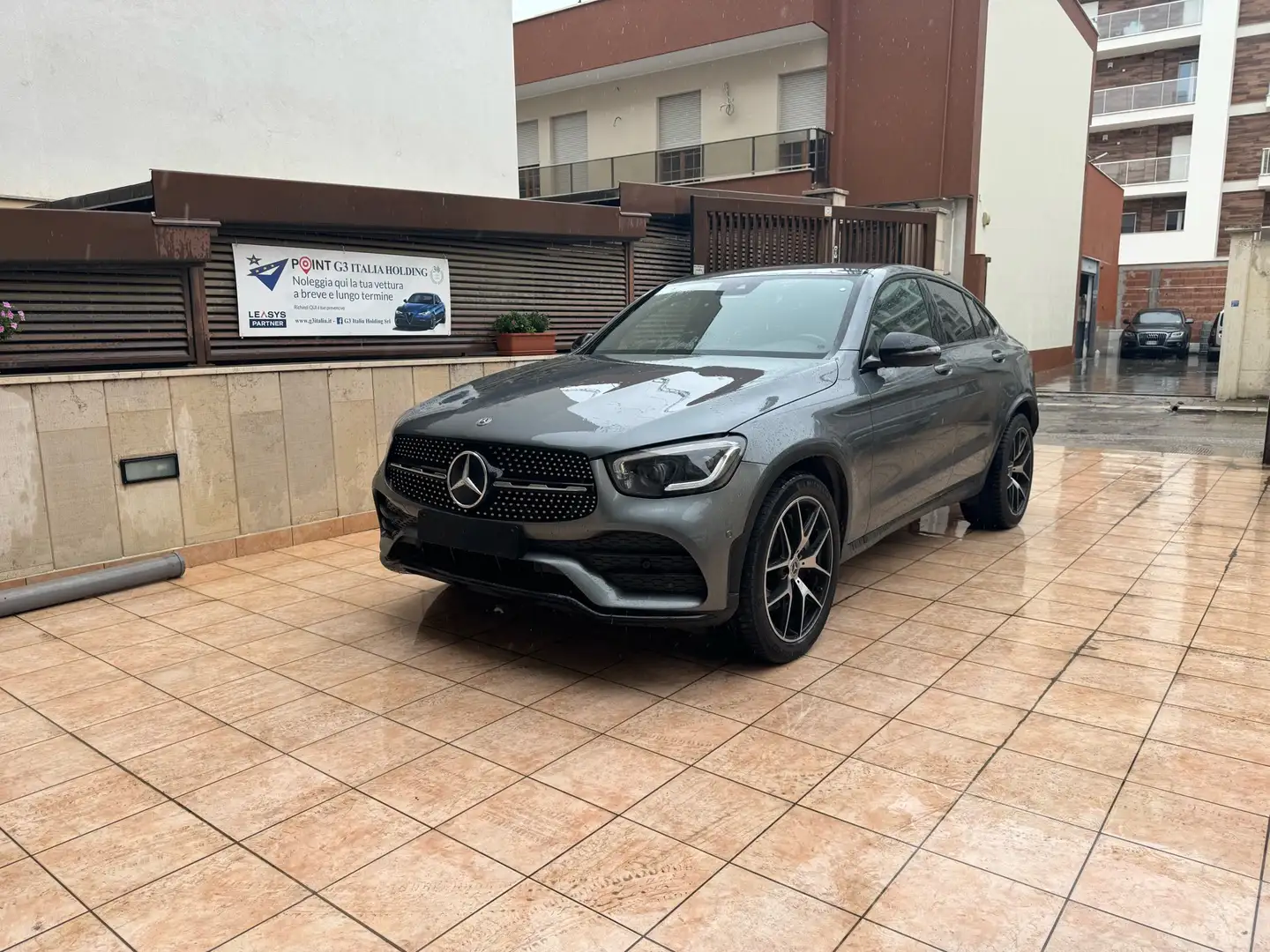 Mercedes-Benz GLC 200 Coupe d Premium Plus 4matic auto Grau - 1