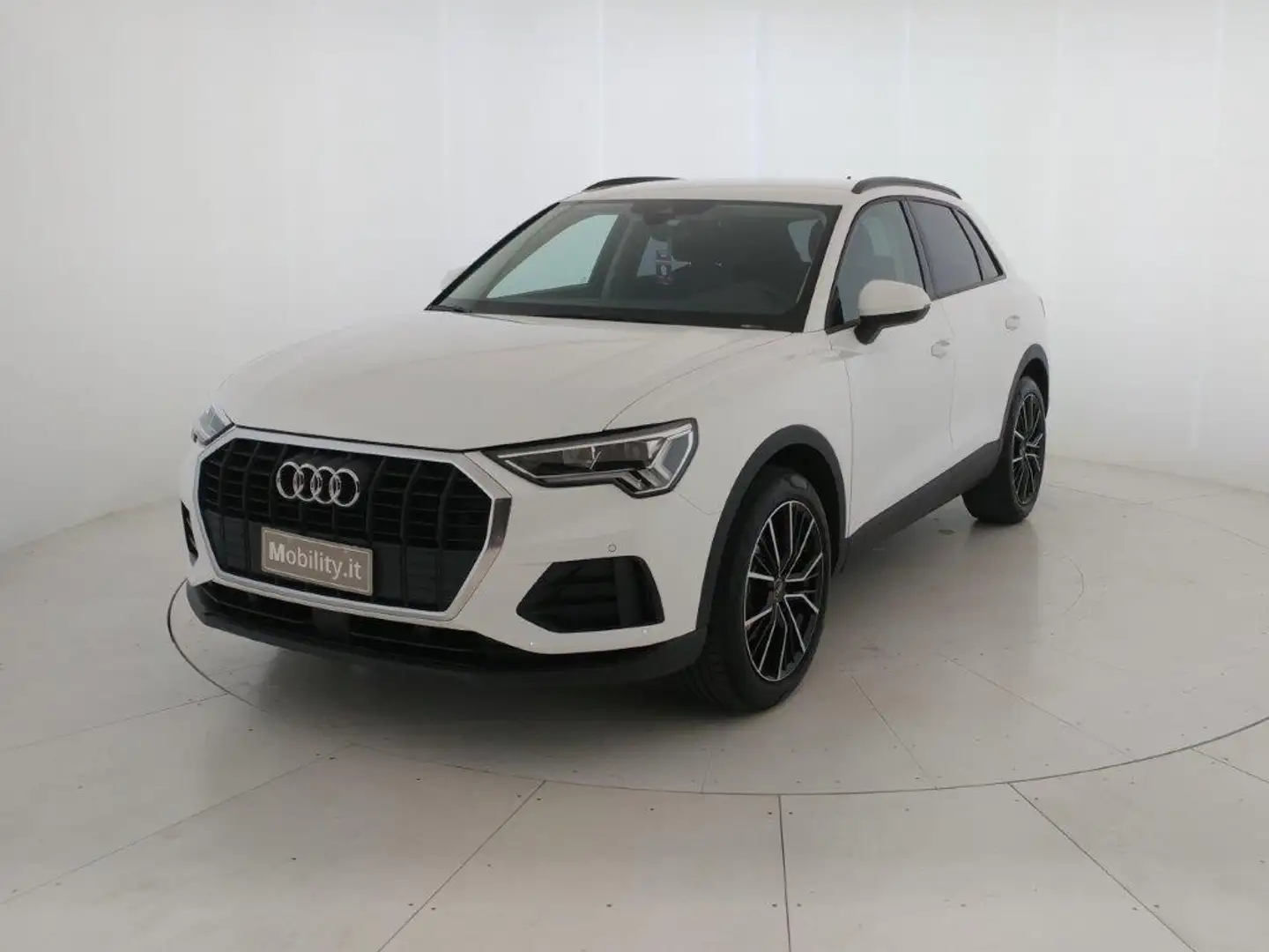 Audi Q3 35 1.5 tfsi mhev Business Advanced s-tronic - 1