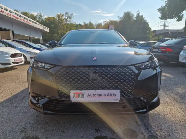DS Automobiles DS 4 DS 4 Performance Line +