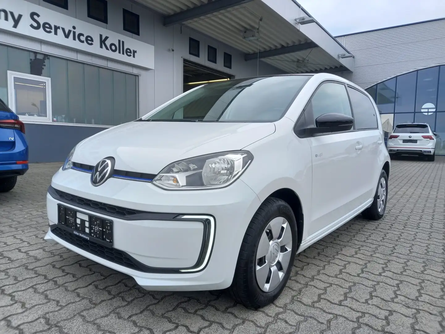 Volkswagen up! e-up! Style Kamera Maps Frontscheibenheizung PDC Weiß - 1