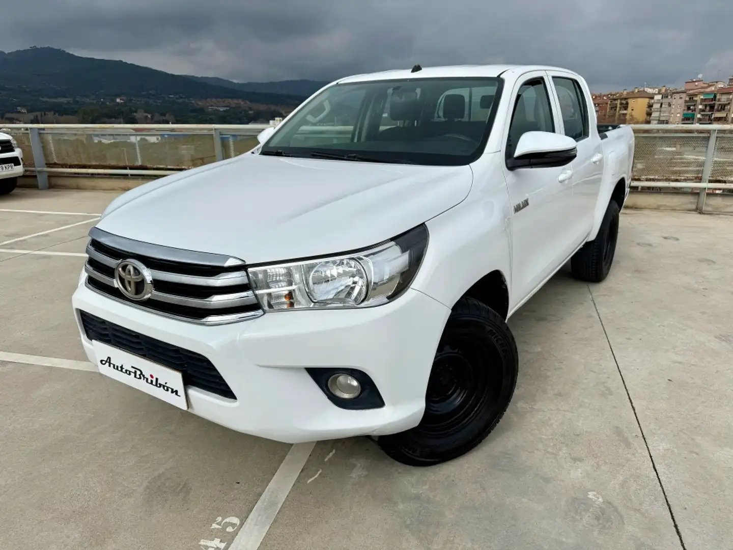 Toyota Hilux Cabina Doble GX Blanco - 2