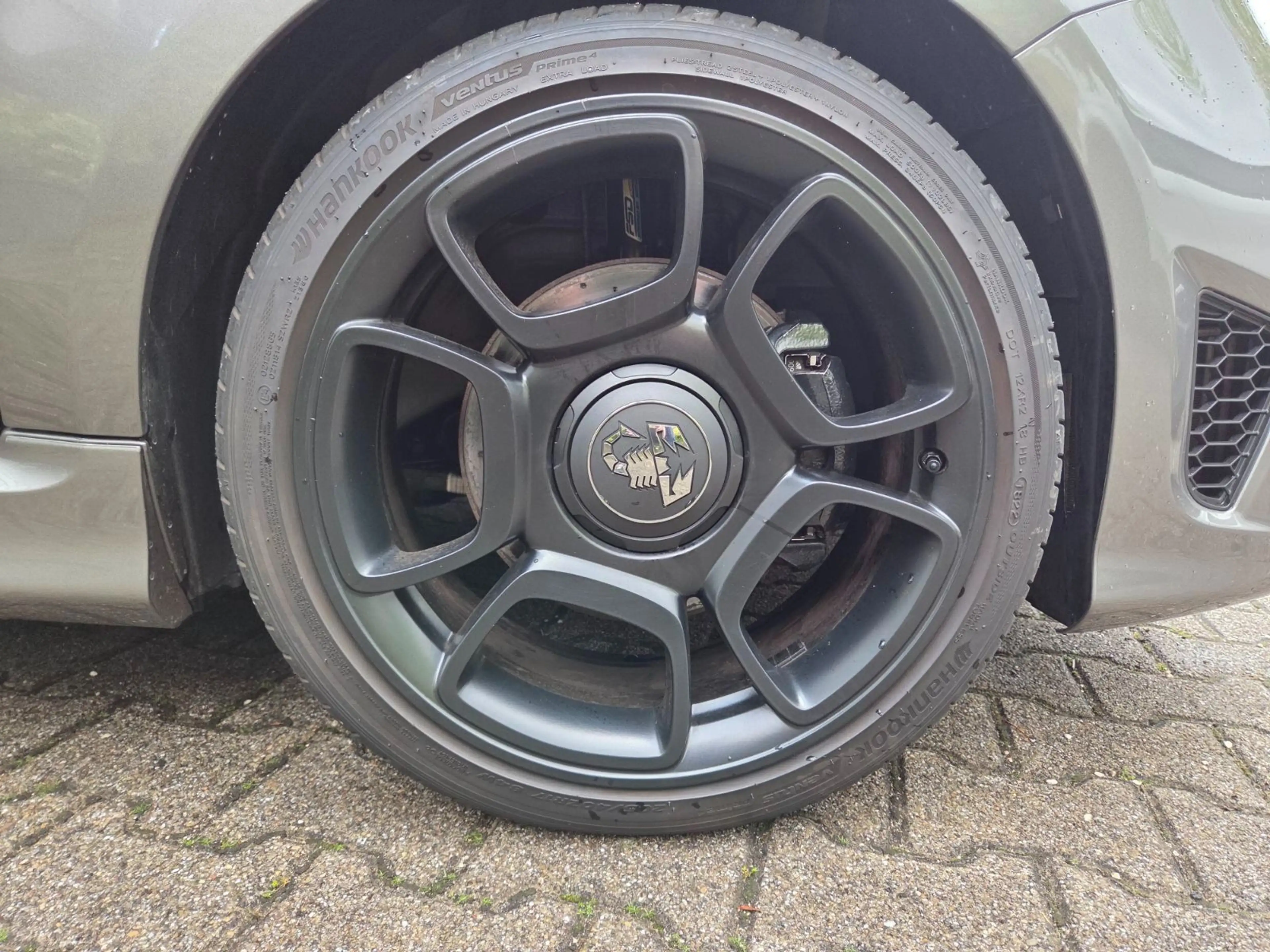 Abarth 595 Pista / F595 1.4 T-Jet (165 PS) — photo 13