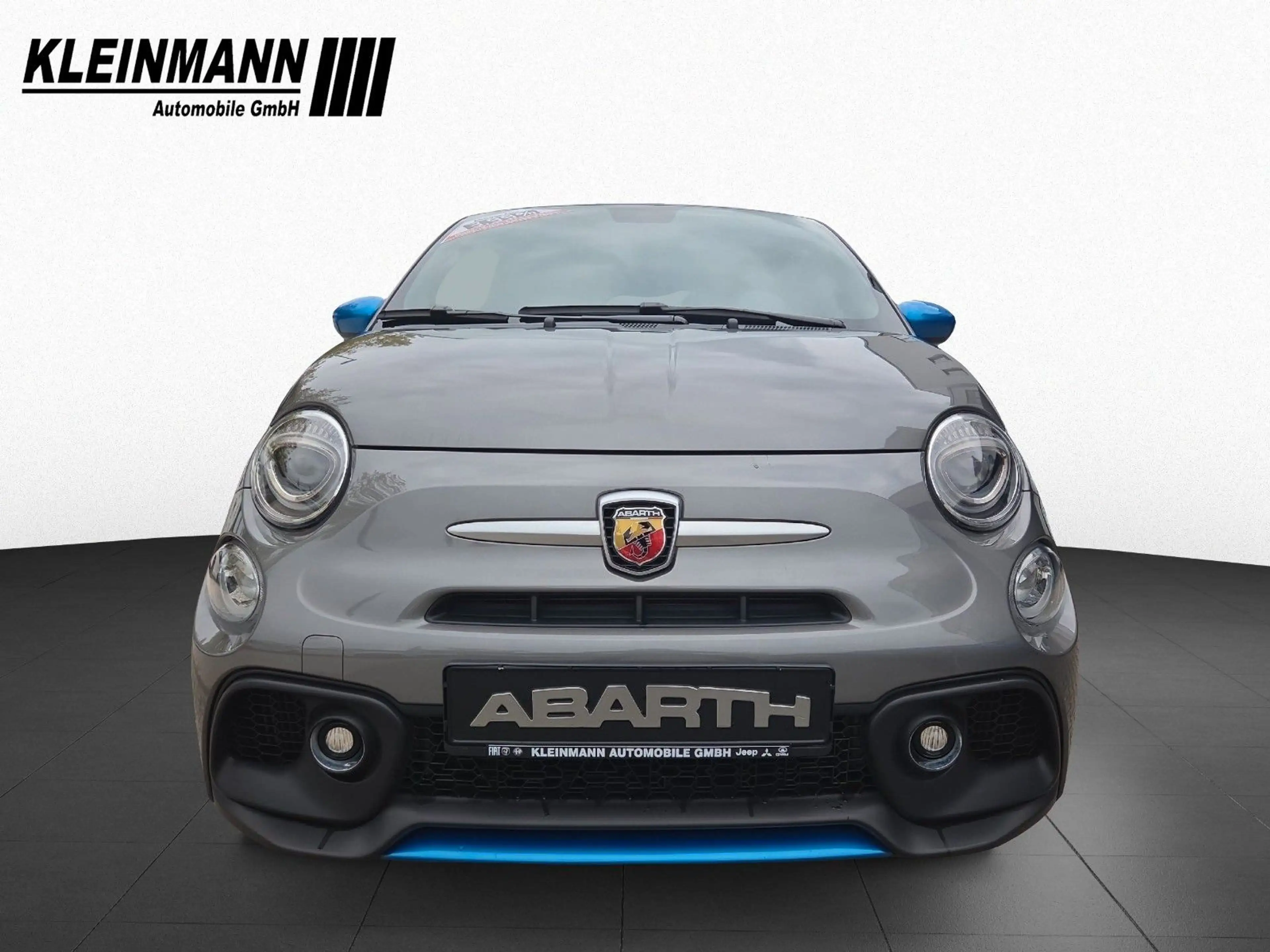 Abarth 595 Pista / F595 1.4 T-Jet (165 PS) — photo 3