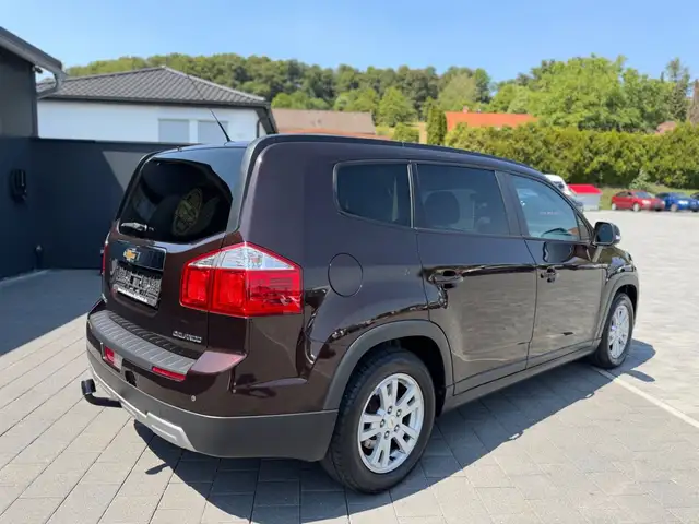 Chevrolet Orlando view 7