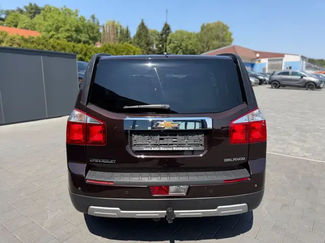 Chevrolet Orlando view 6