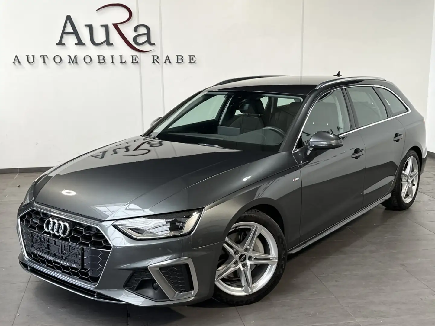 Audi A4 Avant 40 TDI Quattro S-Line NAV+LED+AHK+SHZ Gris - 2