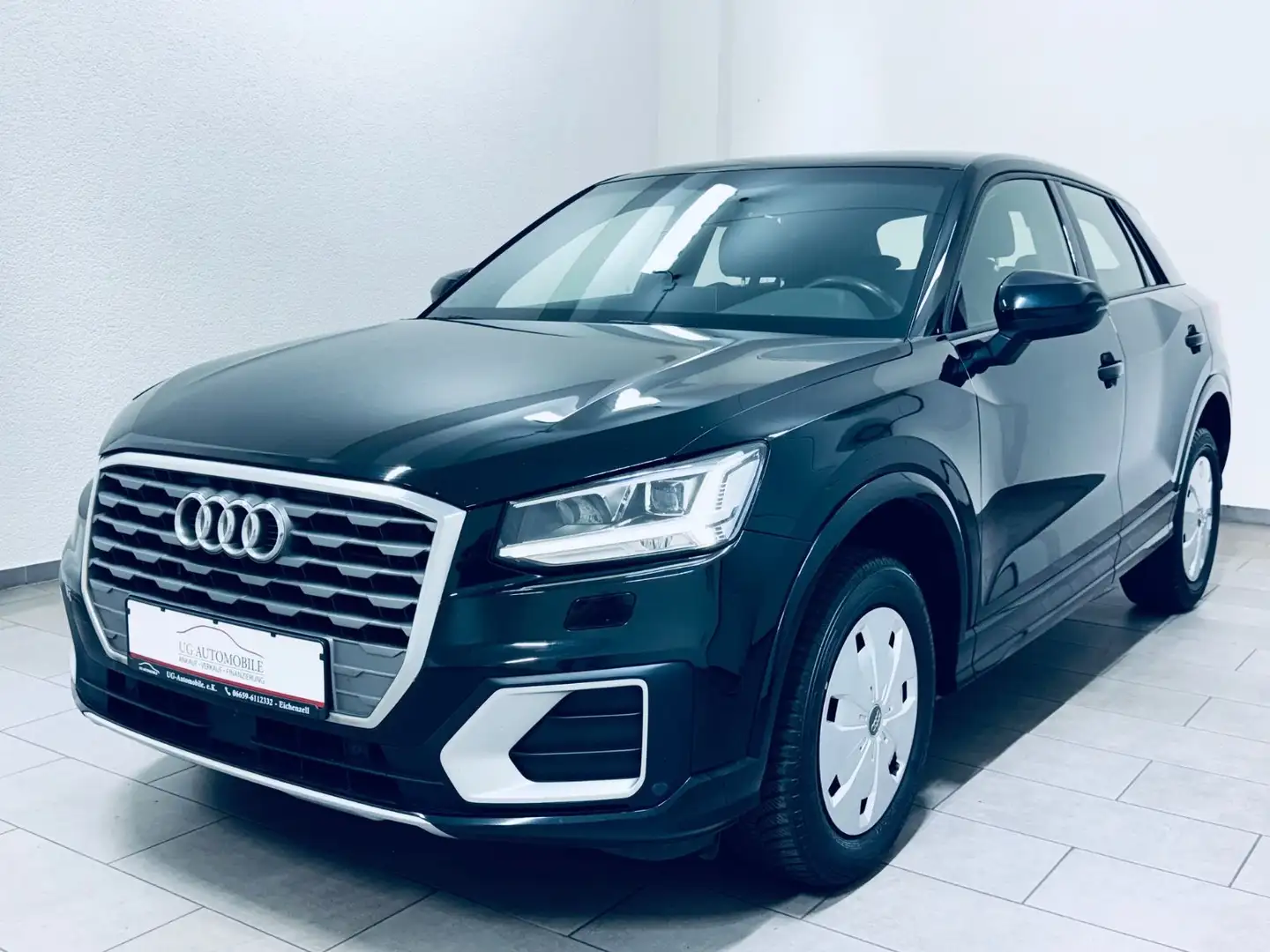 Audi Q2 35 TDI sport 2.0 TDI * 1.HAND * NAVI * TEMP * Noir - 1