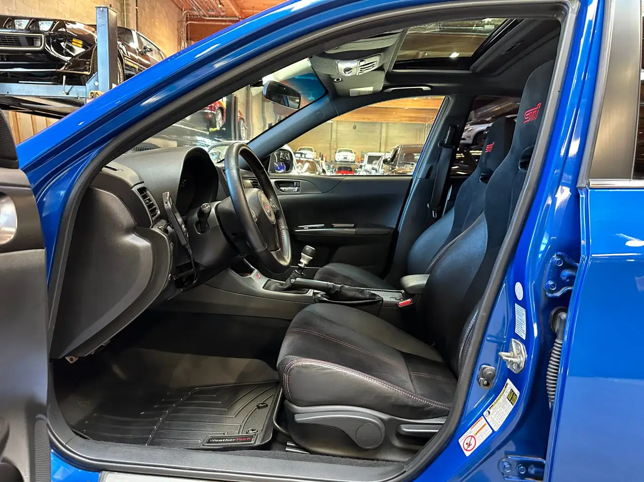 Subaru WRX снимка Subaru WRX