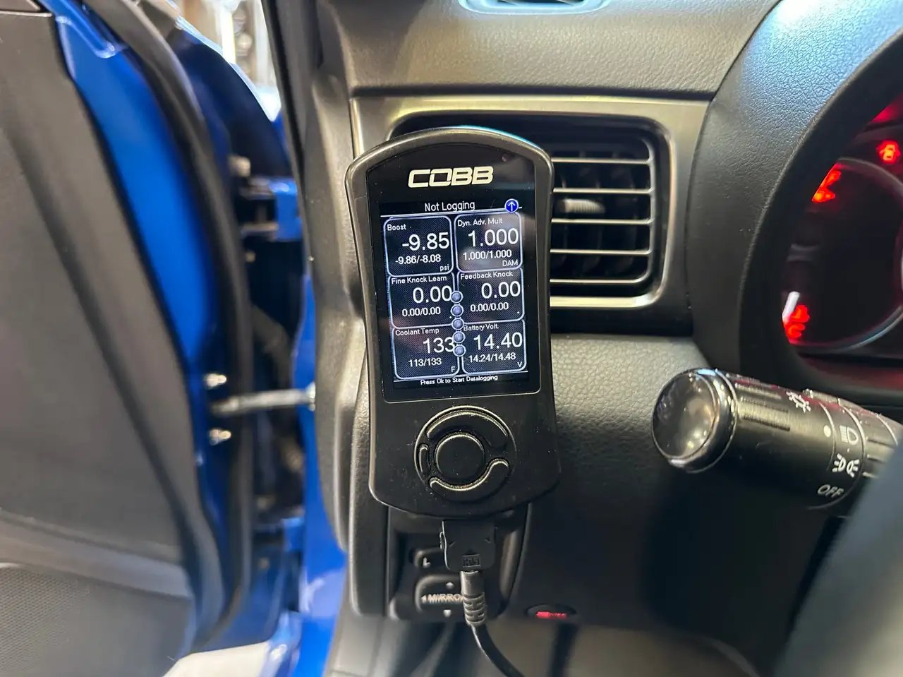 Subaru WRX снимка Subaru WRX