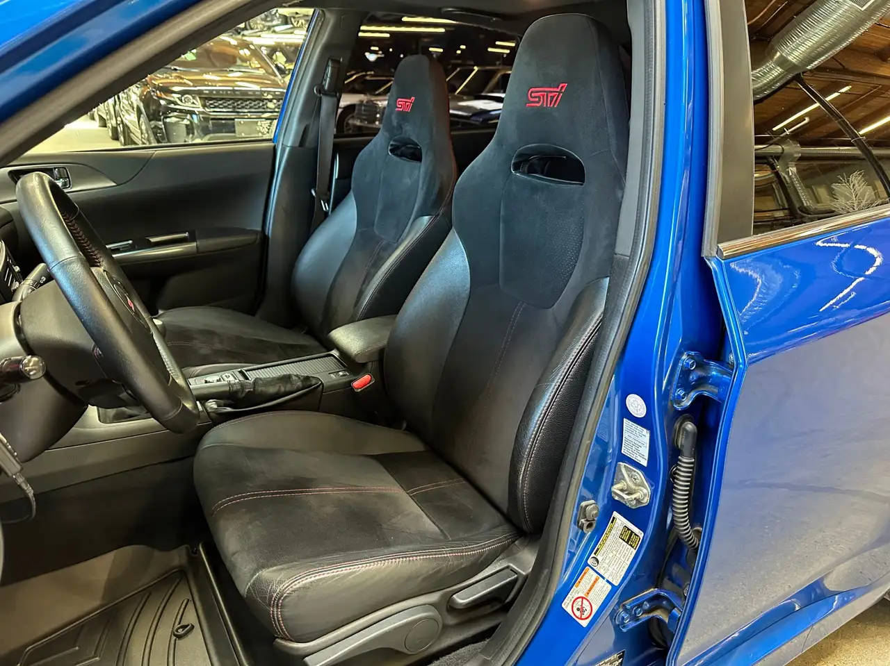 Subaru WRX снимка Subaru WRX