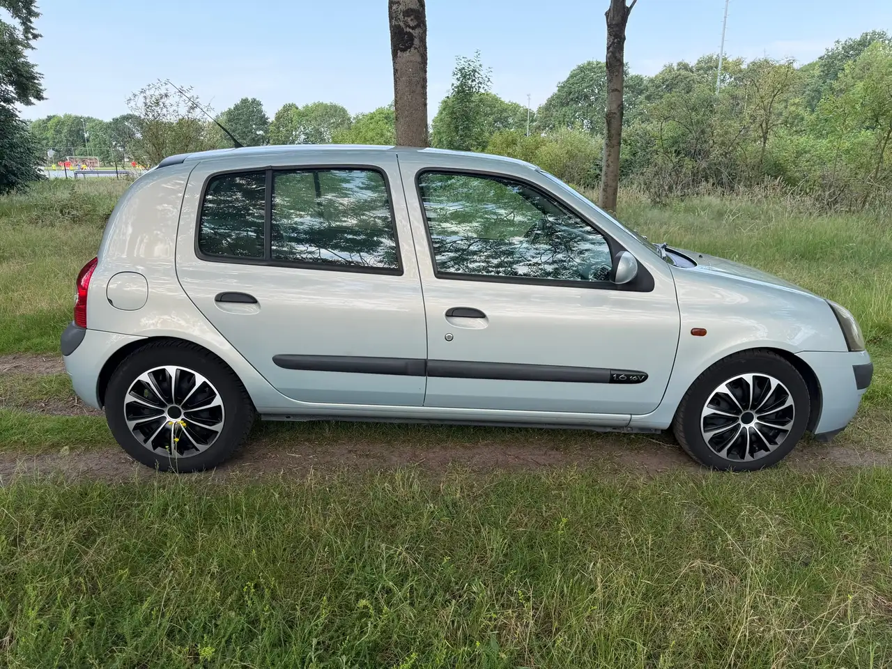 Renault Clio 1.6-16V Privilège APK 15-06-2027, foto 9