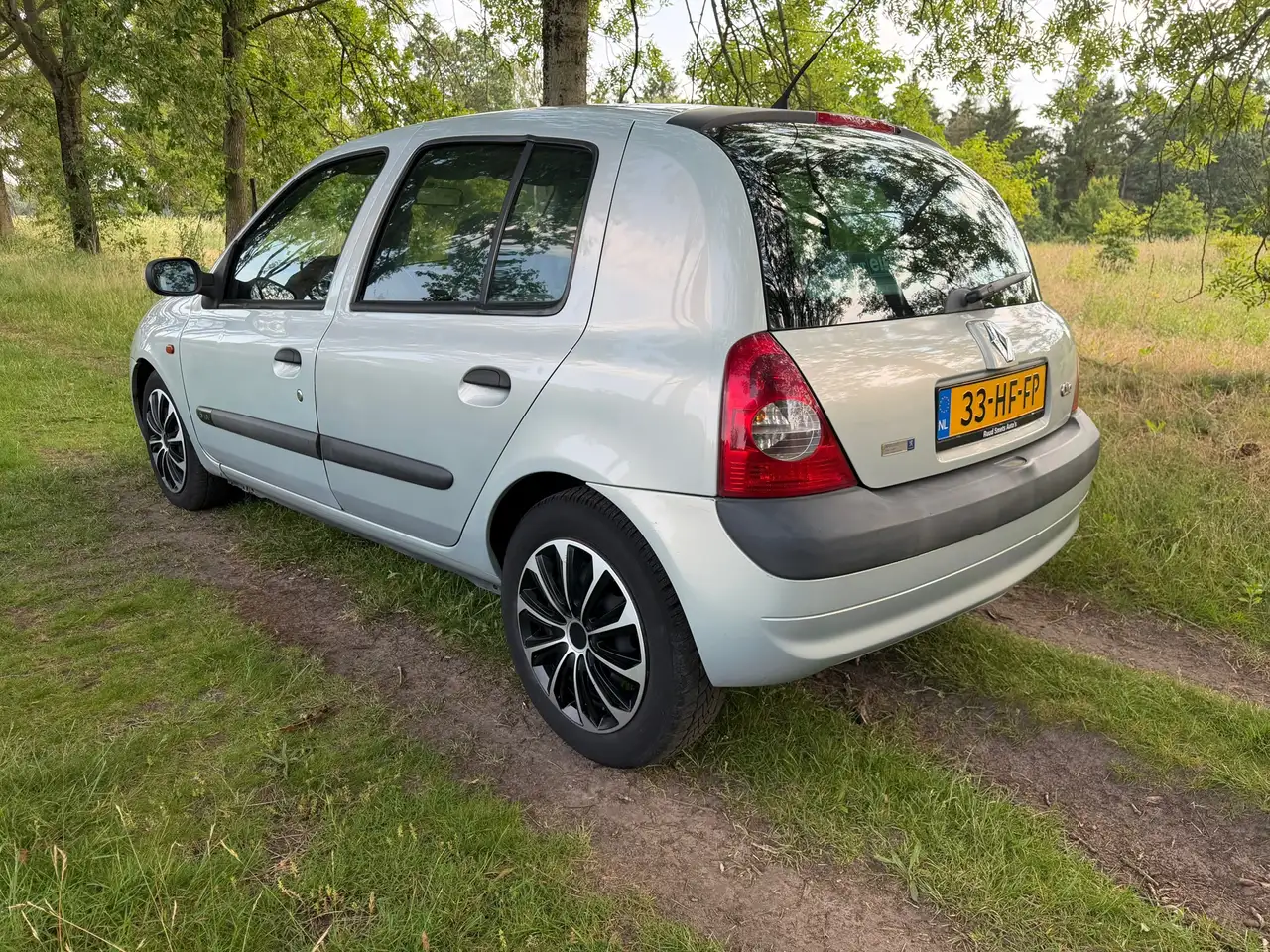 Renault Clio 1.6-16V Privilège APK 15-06-2027, foto 2