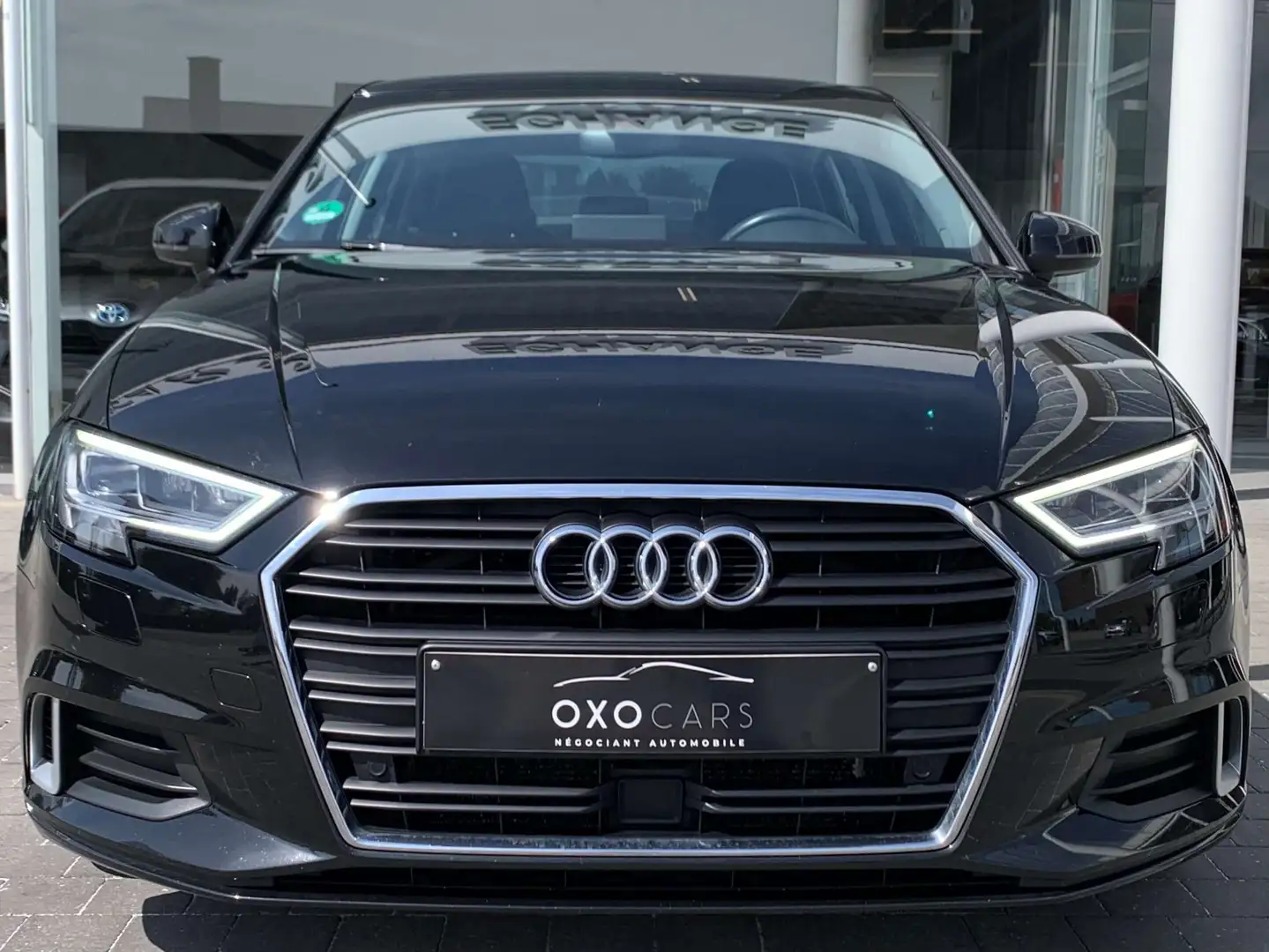 Audi A3 2.0TDI / Berline / Boite Auto / Xenon / Cuir / Gps Noir - 2