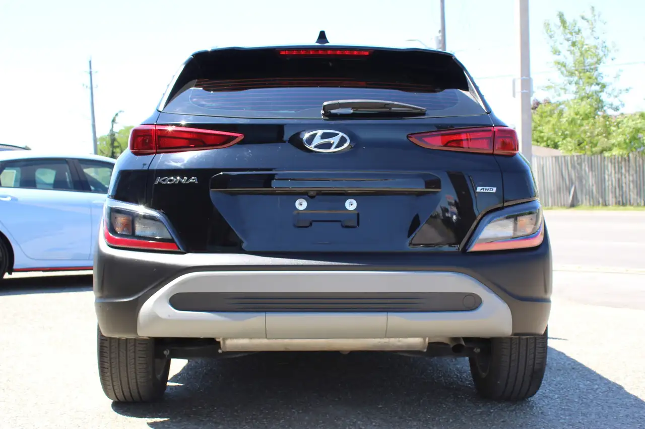Hyundai KONA снимка Hyundai KONA