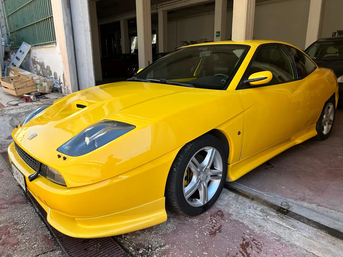 Fiat Coupe Coupe 2.0 16v turbo Plus Amarillo - 1