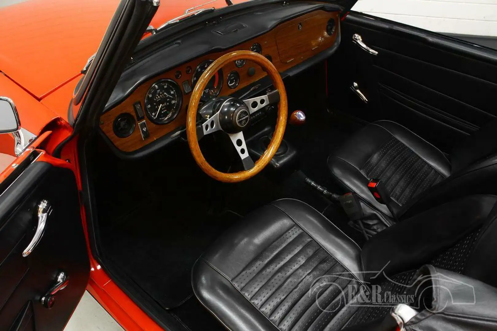 Triumph TR6 | Gerestaureerd | Historie bekend | 1972 Rojo - 2
