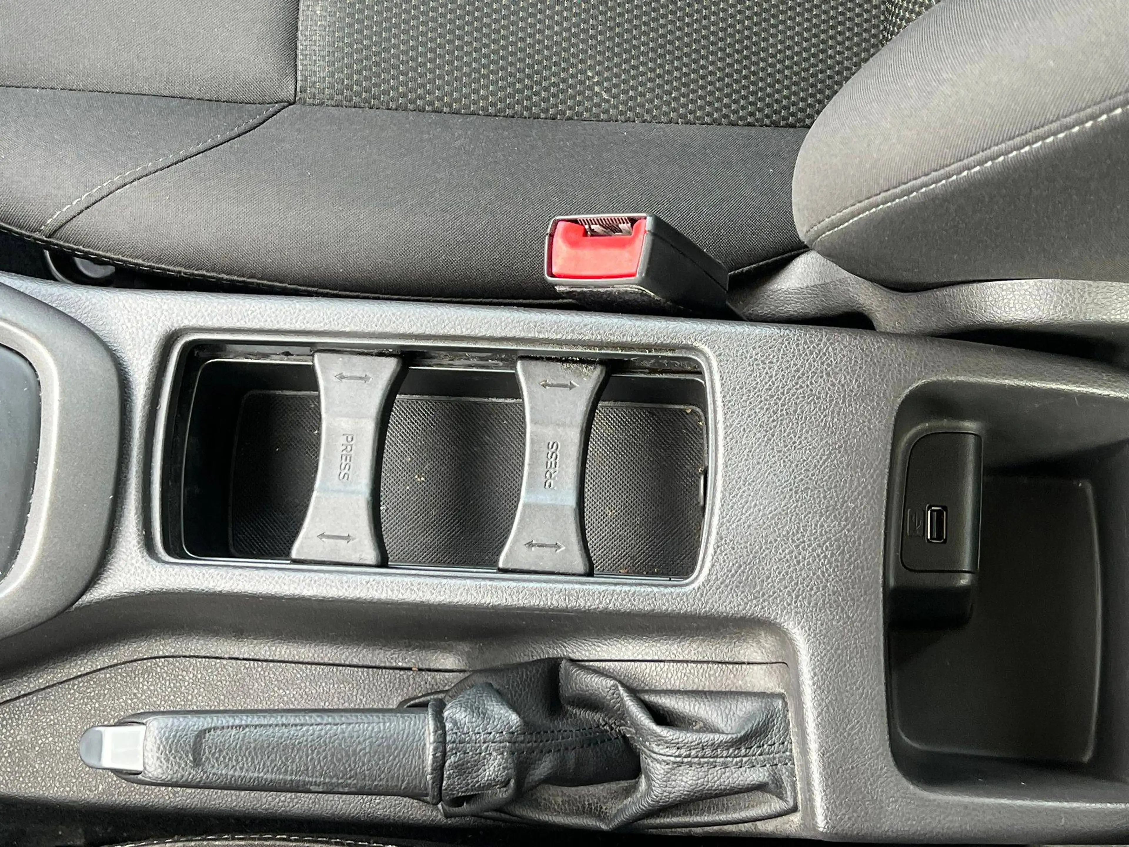 Ford Focus Focus 1,0 EcoBoost Trend — photo 10