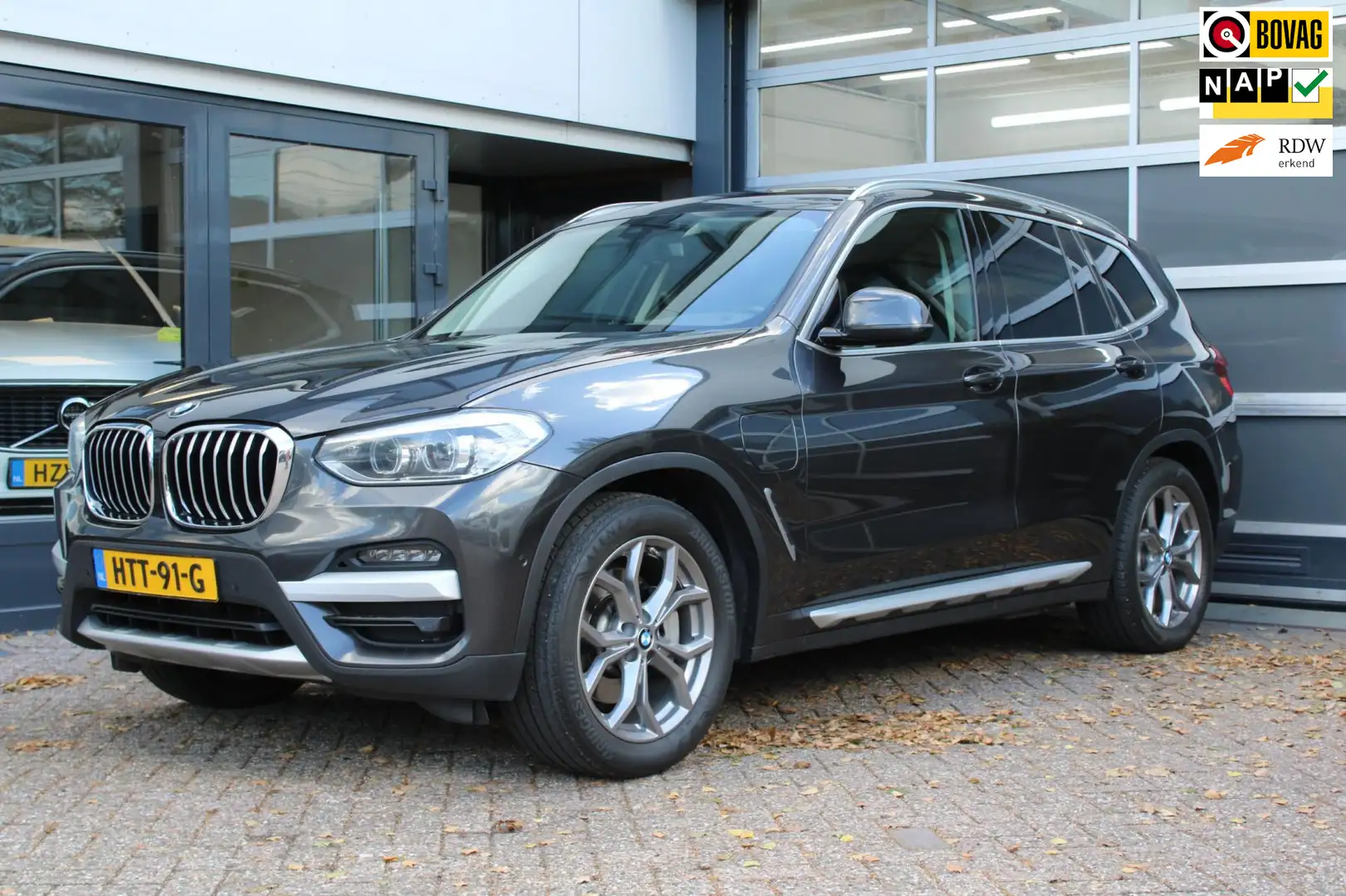 BMW X3 XDrive30e X Line Grau - 1