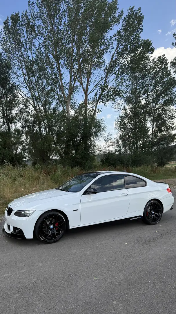 BMW 320 320d Coupé Aut. - 2