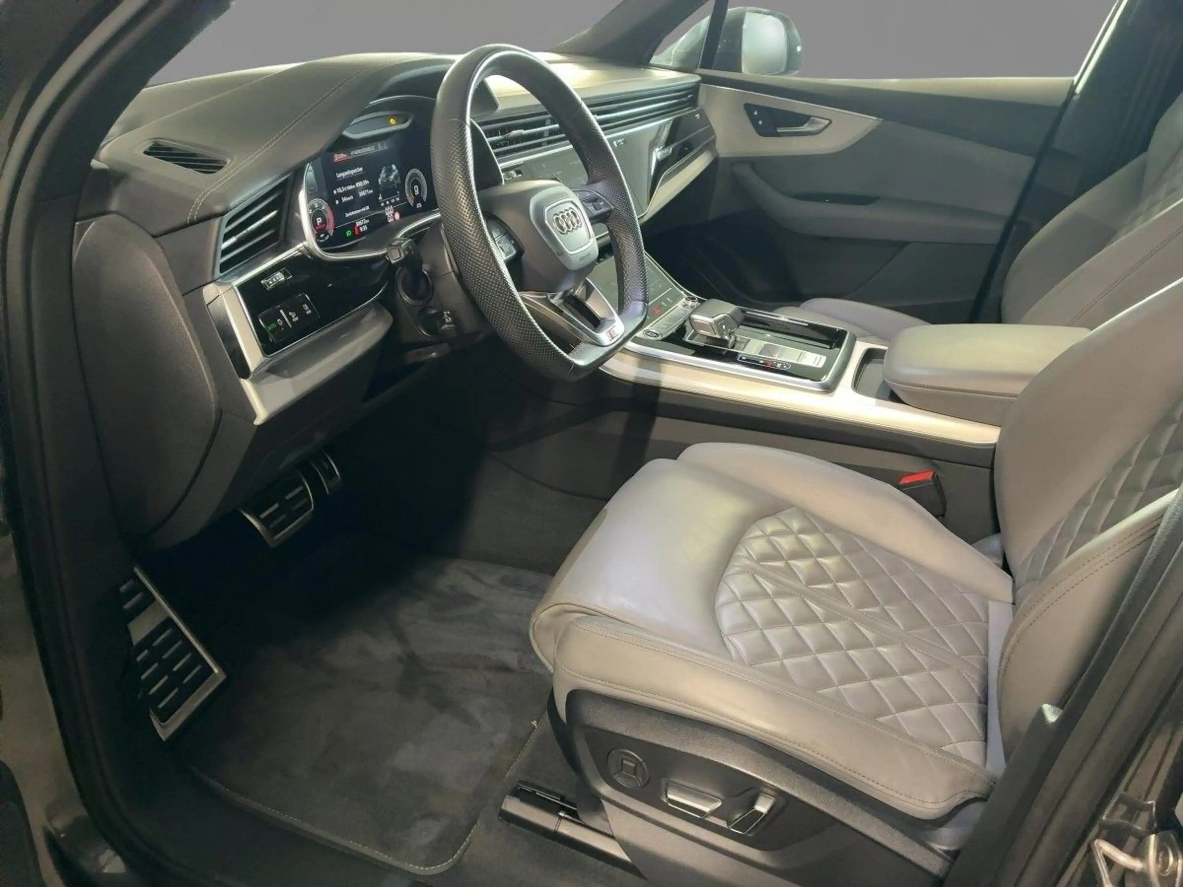Audi Q7 50 TDI quattro tiptronic S line 7-Sitzer AHK — photo 6