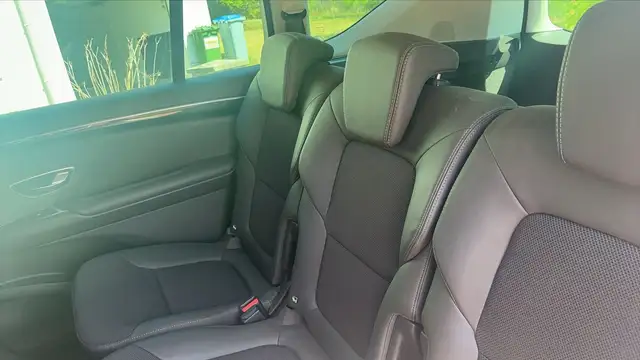 Renault Espace view 9