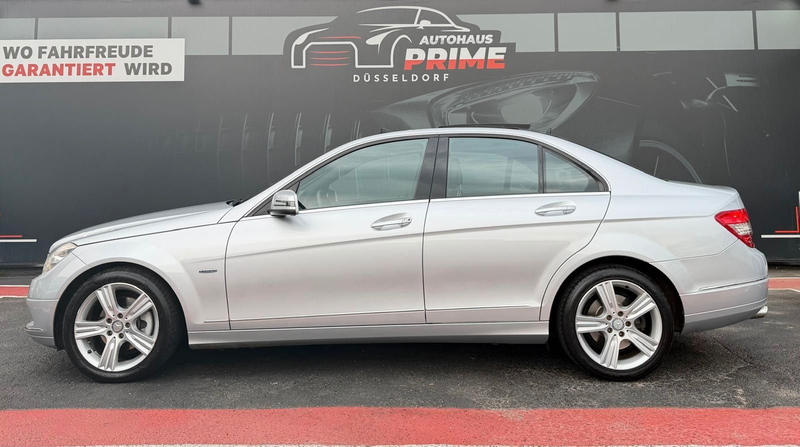 Mercedes-Benz C 250 Limousine *Special-Edition*Panorama*Comand — photo 8