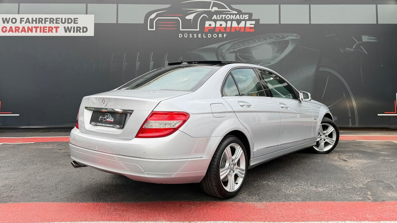 Mercedes-Benz C 250 Limousine *Special-Edition*Panorama*Comand — photo 7