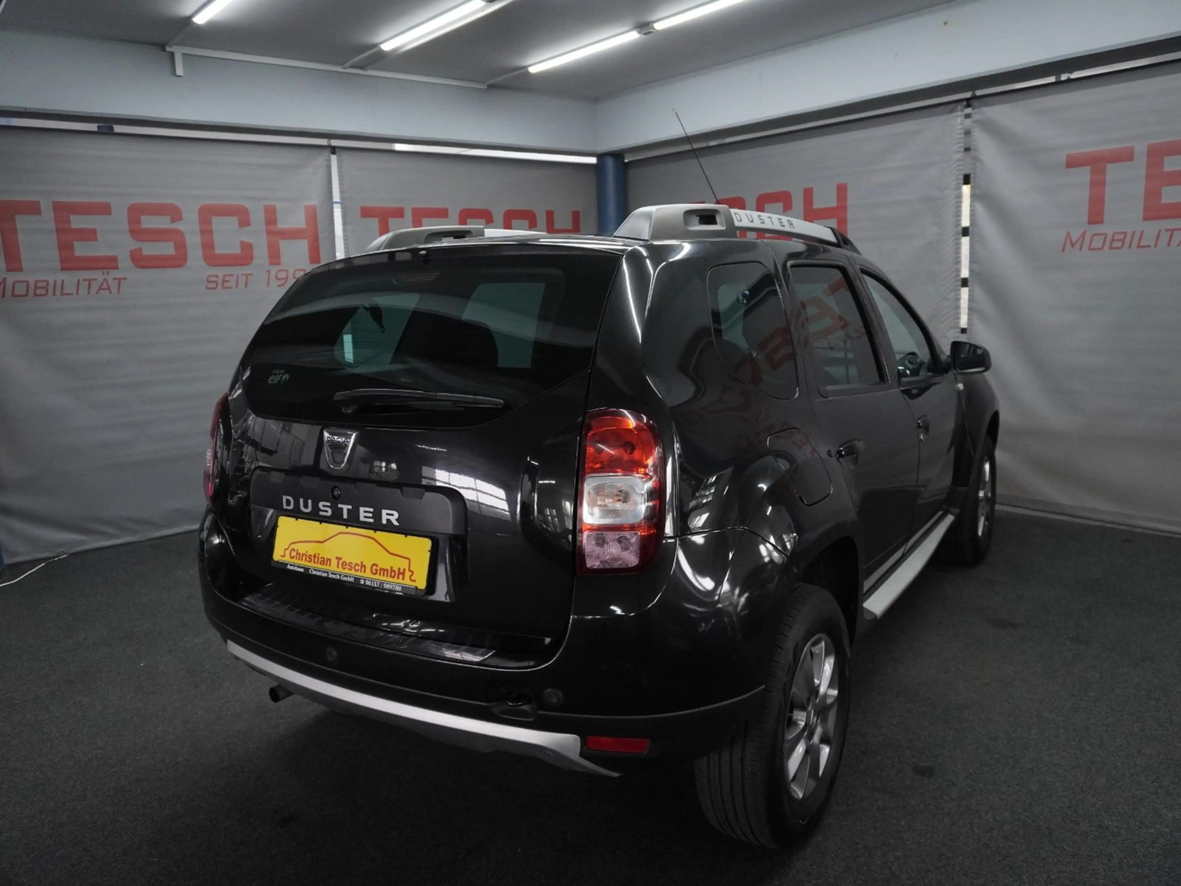 Dacia Duster I Laureate 4x2 | PDC | KLIMA | 1. Hand — photo 4