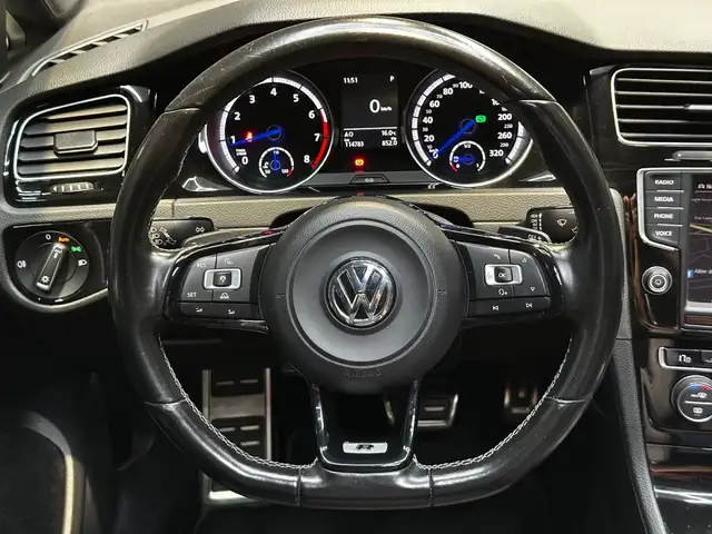 Volkswagen Golf view 13