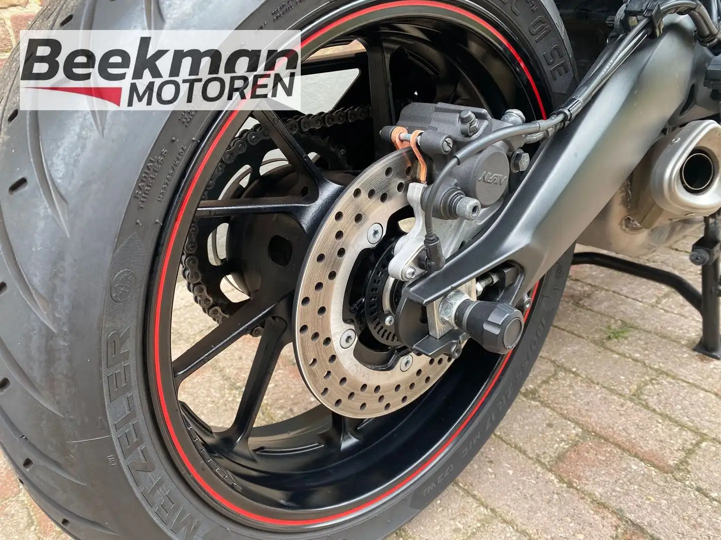 Yamaha Tracer 900 GT Grijs - 2