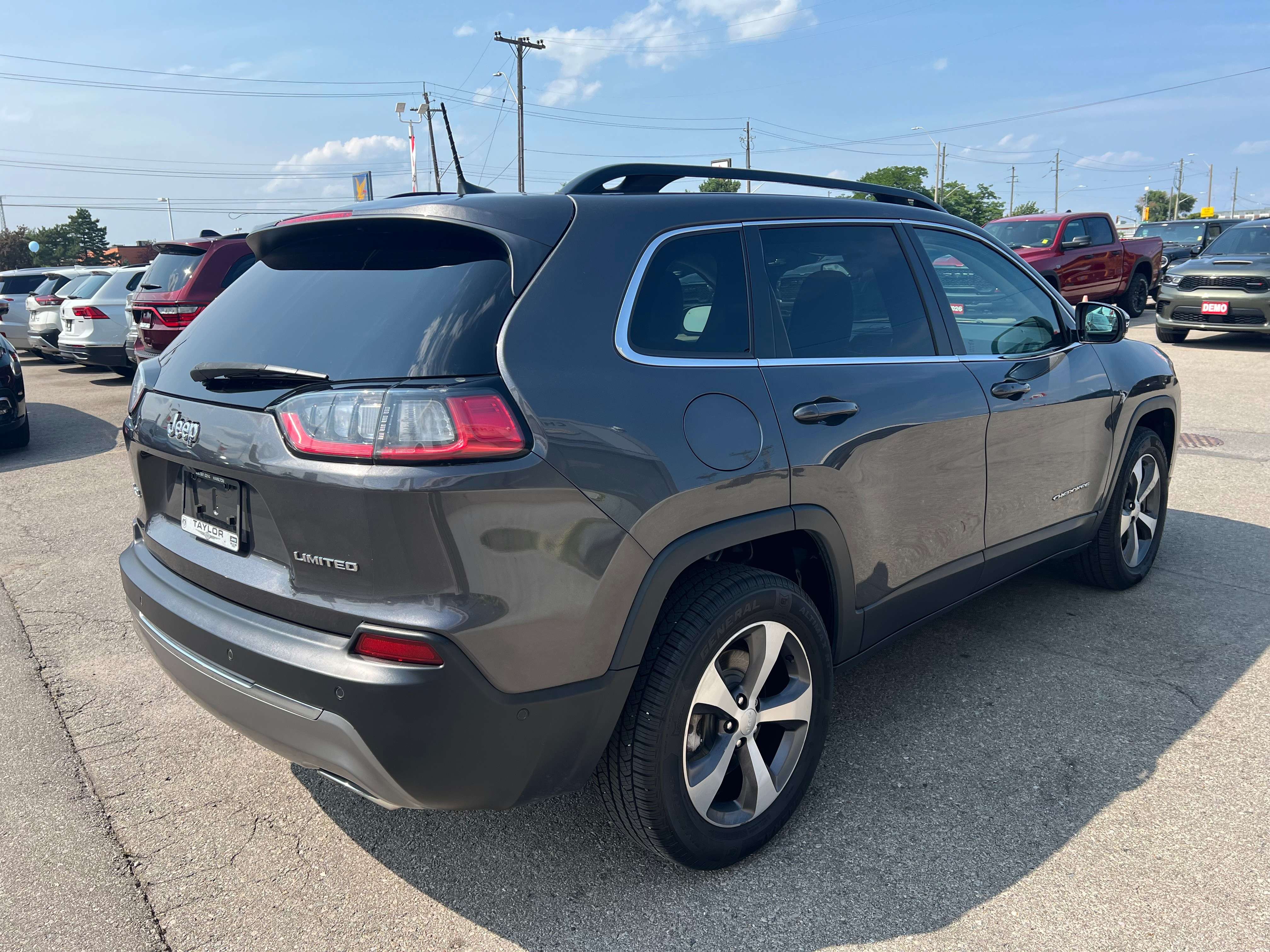 2022 Jeep Cherokee