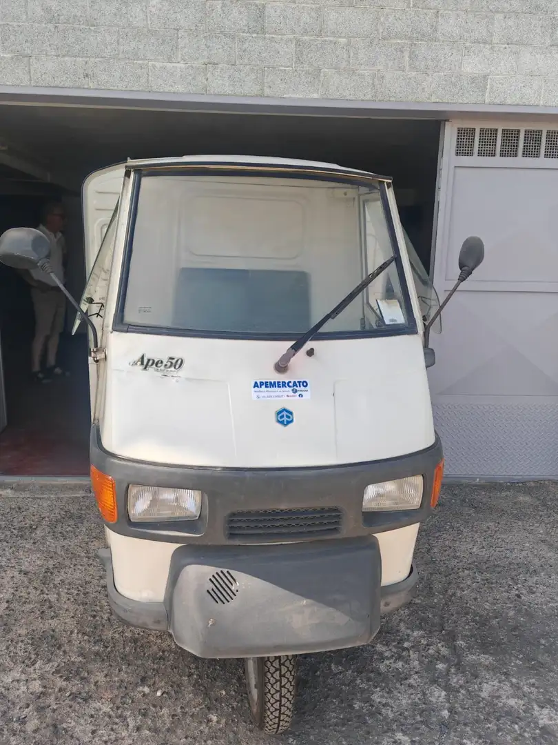 Piaggio Ape FURGONR Blanc - 1