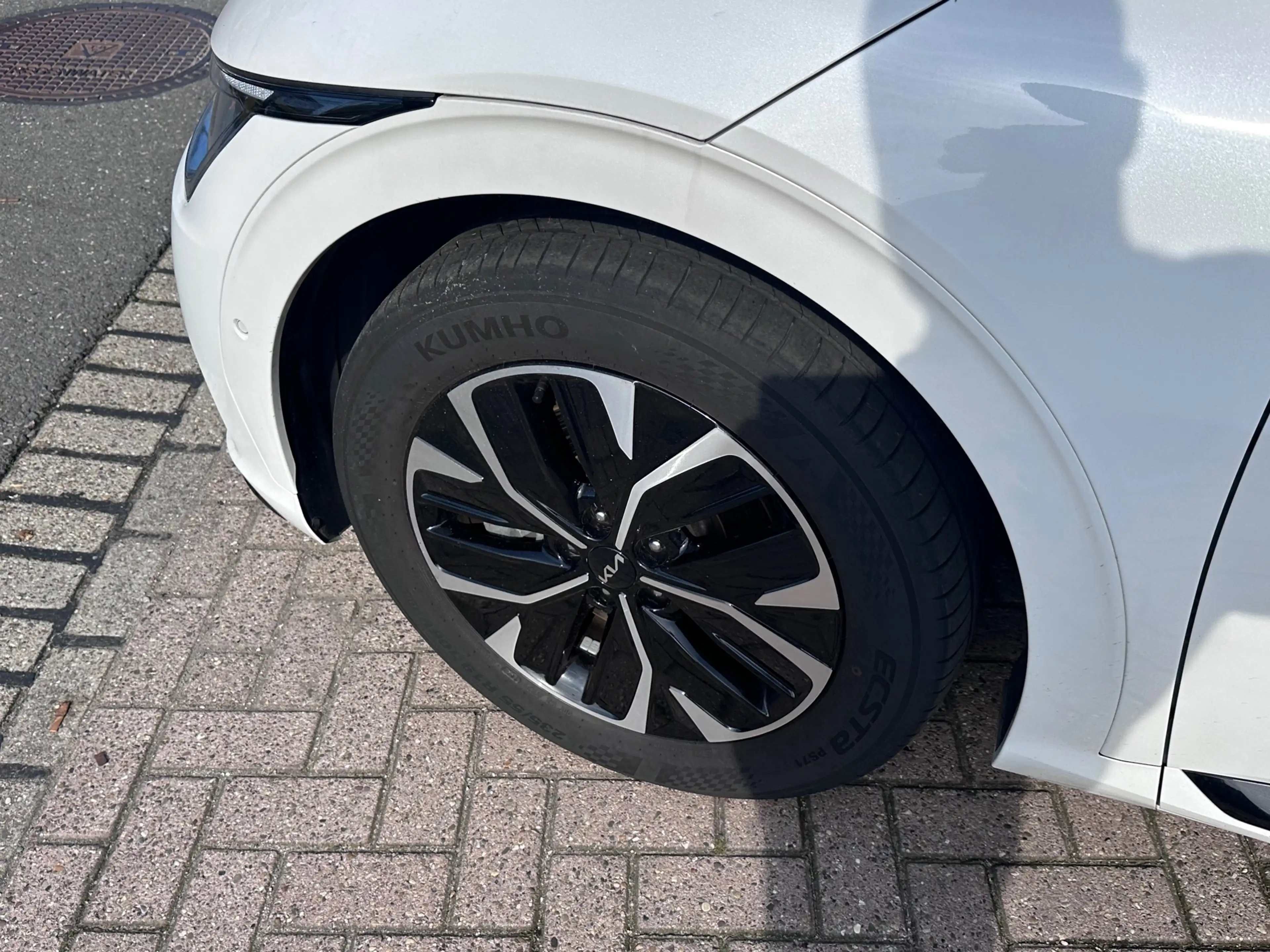 Kia EV6 GT-Line 77.4 kWh SOH 100% PANO DEALER OND KIA GARA — photo 13