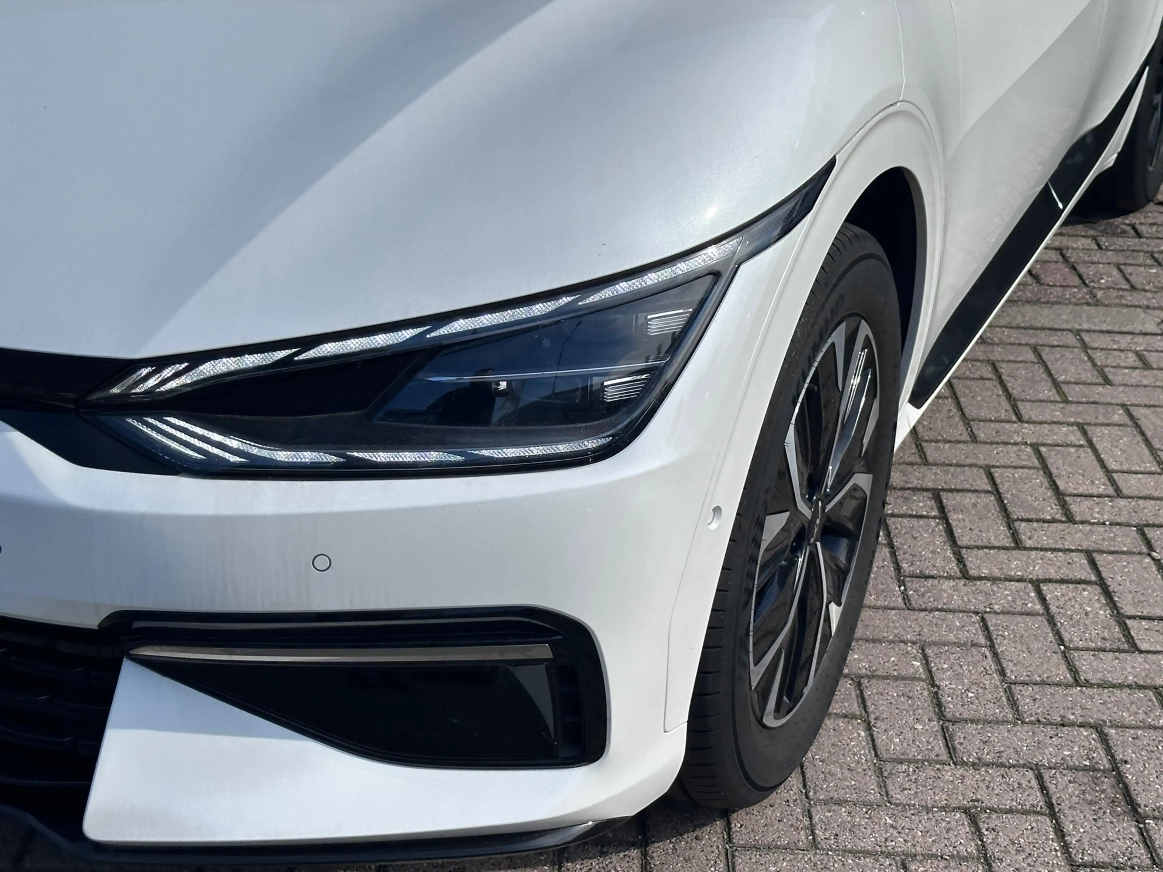 Kia EV6 GT-Line 77.4 kWh SOH 100% PANO DEALER OND KIA GARA — photo 10