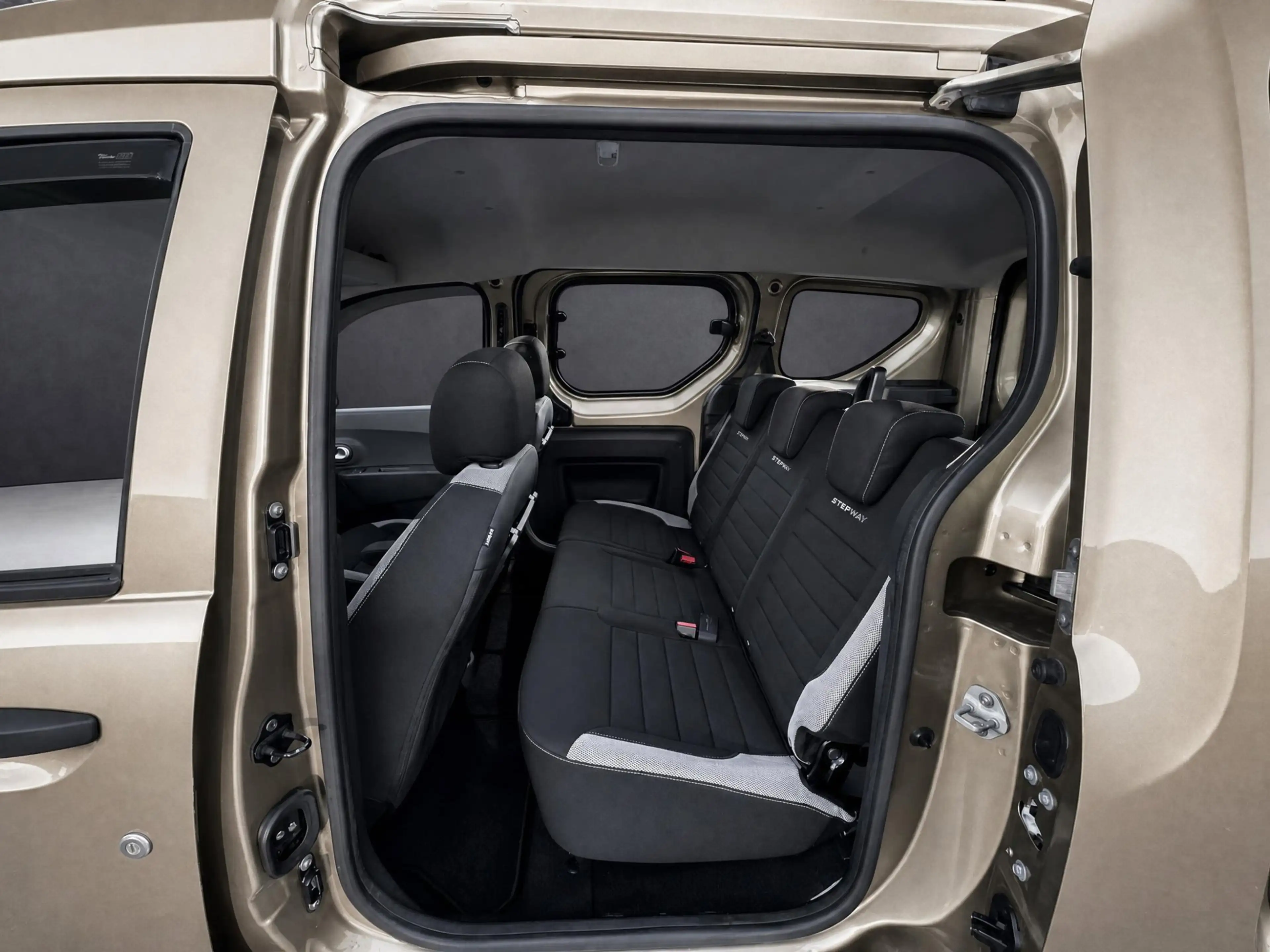 Dacia Dokker 1.3 TCe Ambiance met Airco !!! Navigatie !!! Cruis — photo 7