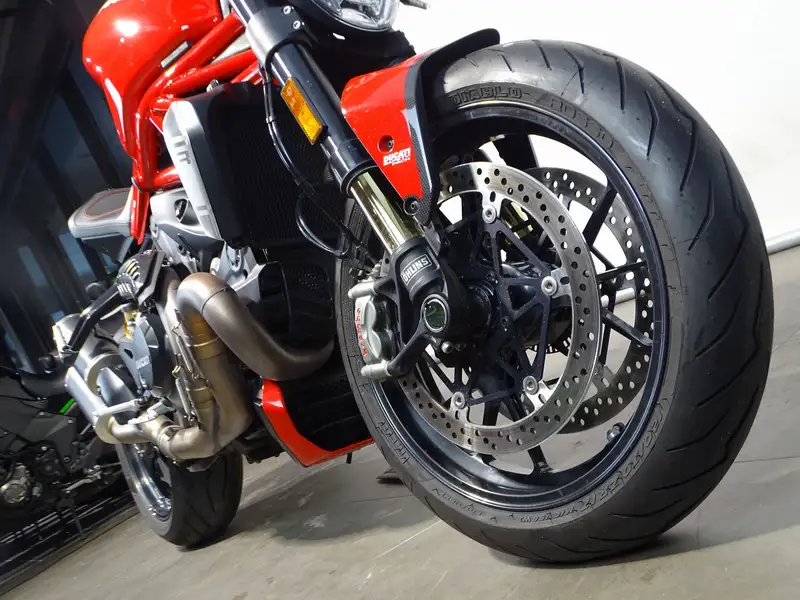 Ducati M 1200 R - foto 7