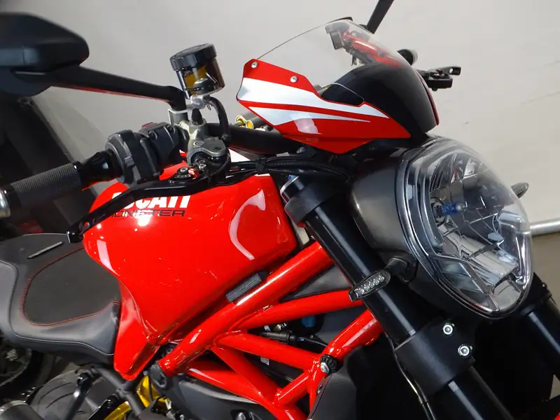 Ducati M 1200 R - foto 4