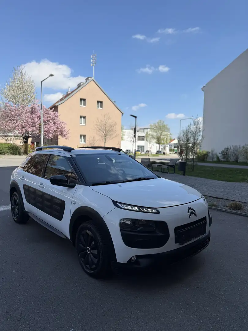 Citroen C4 Cactus 1,6 BlueHDI 100 ETG Shine Automatik Topzustand - 2