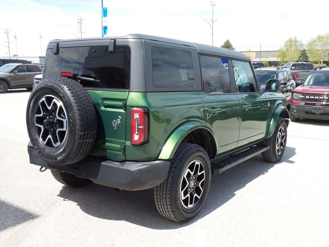 2023 Ford Bronco OUTER BANKS, HARD TOP, TERRAIN MGMT, NAVIGATION — снимка 1