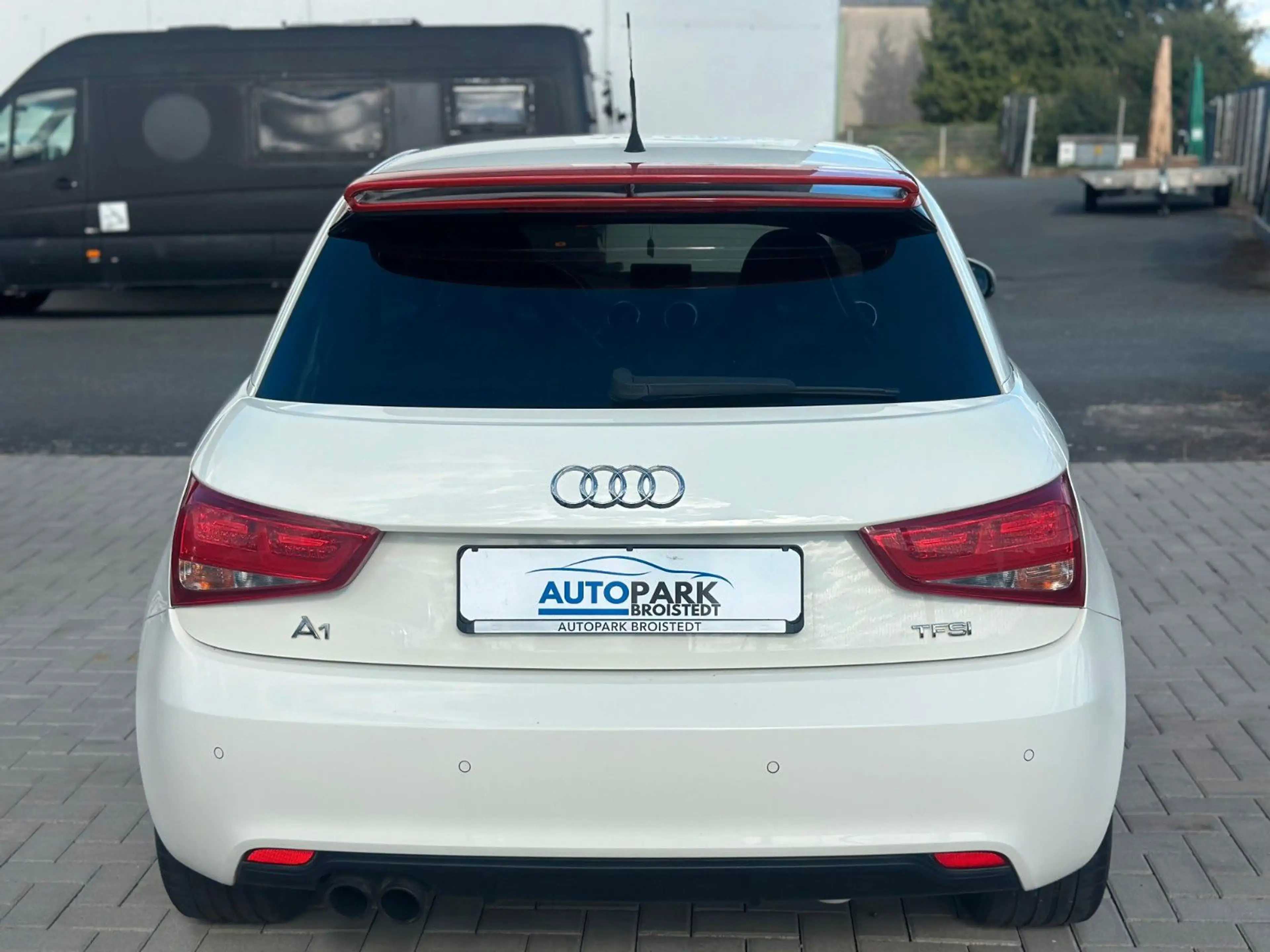 Audi A1 S line Sportpaket AUTOMATIK BOSE/LEDER/SHZ — photo 6
