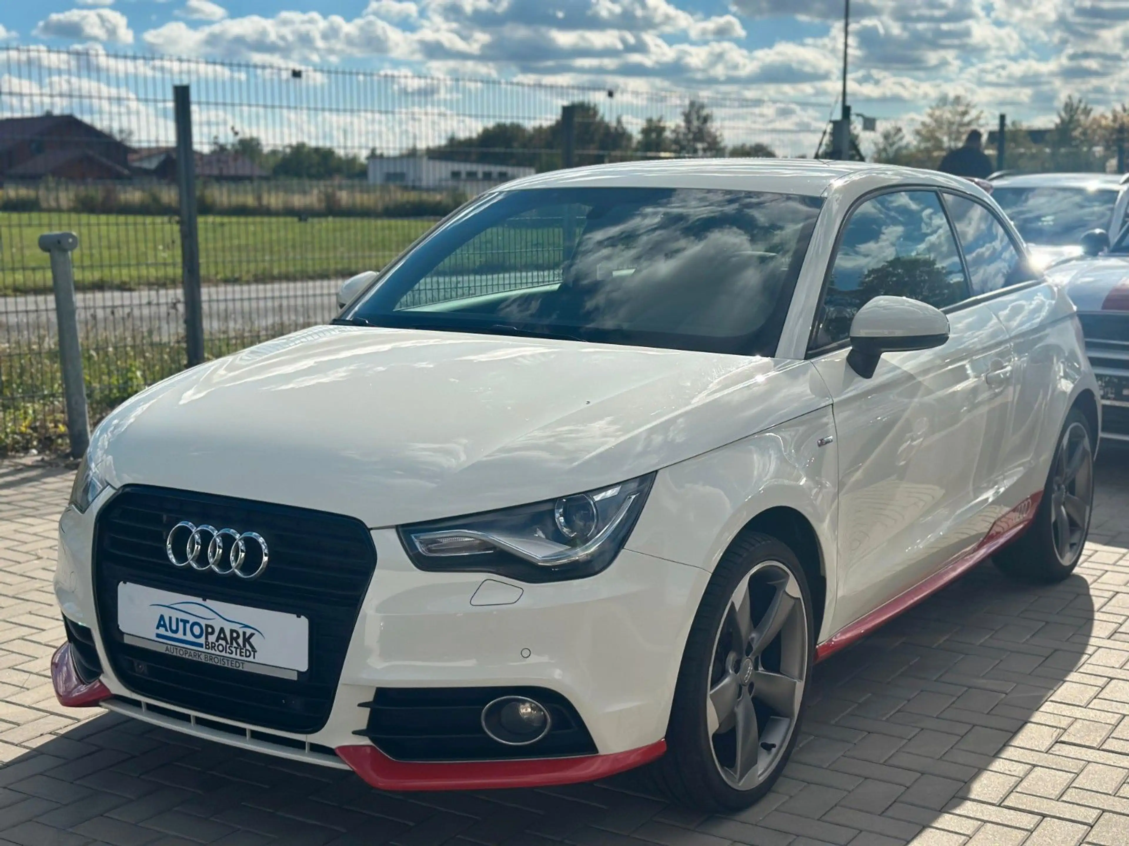 Audi A1 S line Sportpaket AUTOMATIK BOSE/LEDER/SHZ